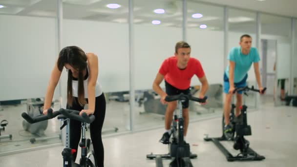 People training on bike — Stock Video