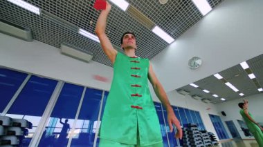Yeşil eğitim ushu adam