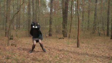 mücadele sanal gerçeklik gözlüklü kız