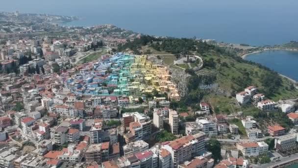 Vista Aérea Lado Porto Cidade Com Barcos Edifícios Primavera Kusadasi — Vídeo de Stock