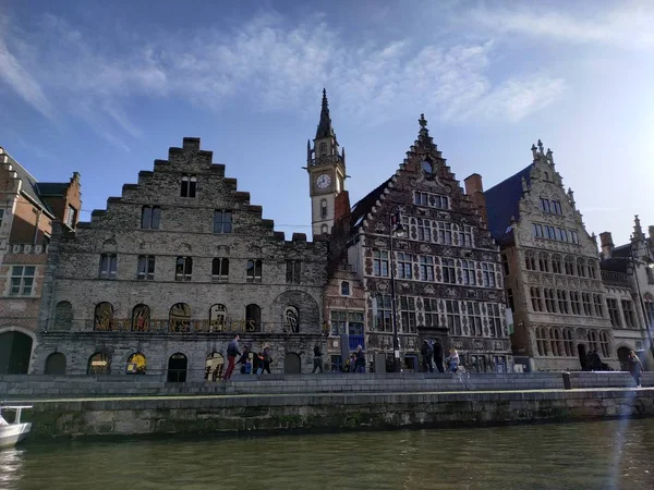 Ghent, Belgium - November 02, 2019: view on the streets and roads with tourists walking around — 스톡 사진