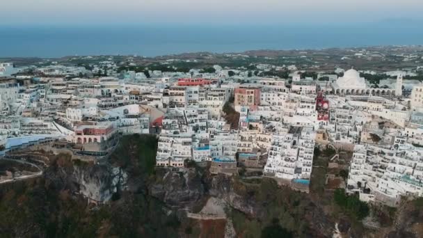 Vista Aérea Sobre Capital Fira Santorini Noite Verão Imagens Cruas — Vídeo de Stock