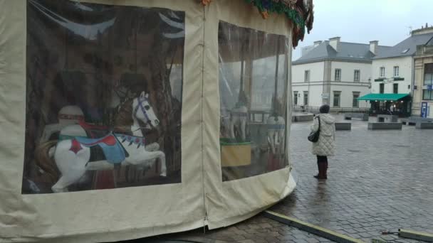 Casual View Architecture Streets Sherbourg Port Side France Rainy Weather — стоковое видео