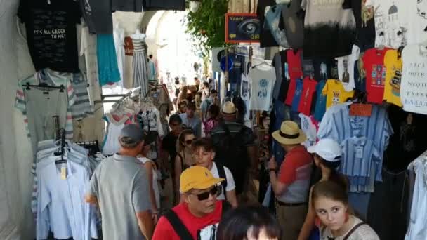 Fira Greece June 2019 Casual View Street Life Capital Santorini — Αρχείο Βίντεο