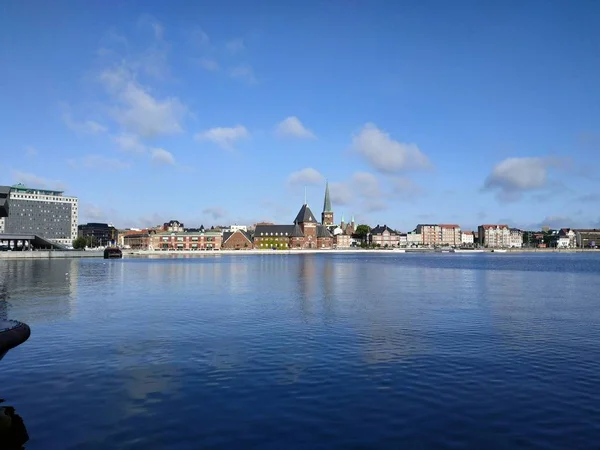 Aarhus, Dinamarca vista informal de los edificios y la vida en la calle — Foto de Stock