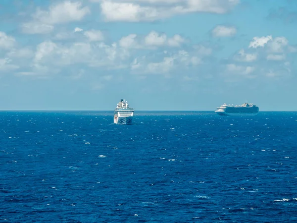 Bimini Bahamas Mars 2020 Navires Croisière Quarantaine Océan Par Beau — Photo