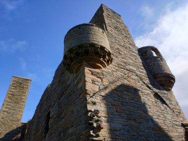İskoçya, Kirkwall 'daki Earl' s Palace 'ın kalıntılarına bakın.