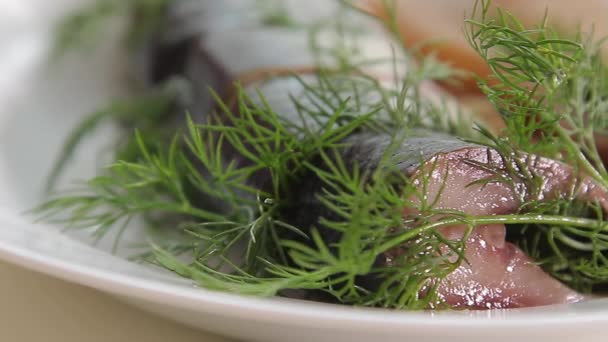 Aringa salata con caviale — Video Stock