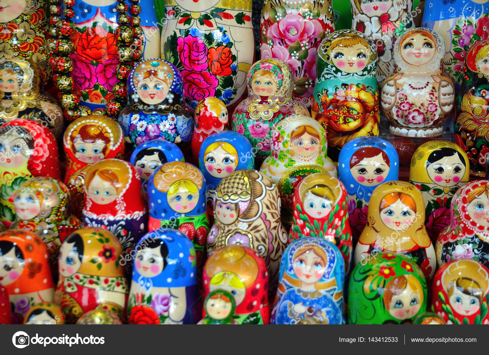 wooden nesting dolls