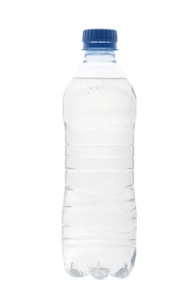 Una bottiglia d'acqua su fondo bianco — Foto Stock