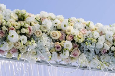 Düğün kemer beyaz gül