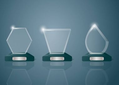 Spor yarışmaları kupa ödül koleksiyonu cam