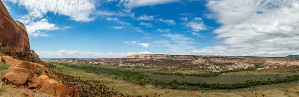 Comb Wash and Ridge — Stock Photo, Image