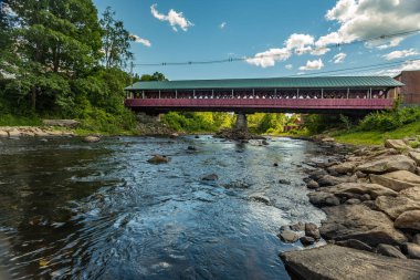 Batı Swanzey Köprüsü