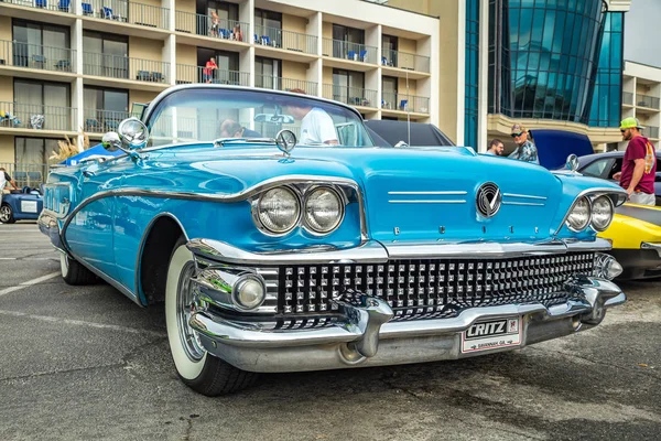 1958-ban korlátozott Buick kabrió — Stock Fotó