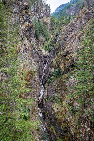 Parque Nacional Cascadas Del Norte Desierto Remoto Accidentado Cordillera Cascadas —  Fotos de Stock