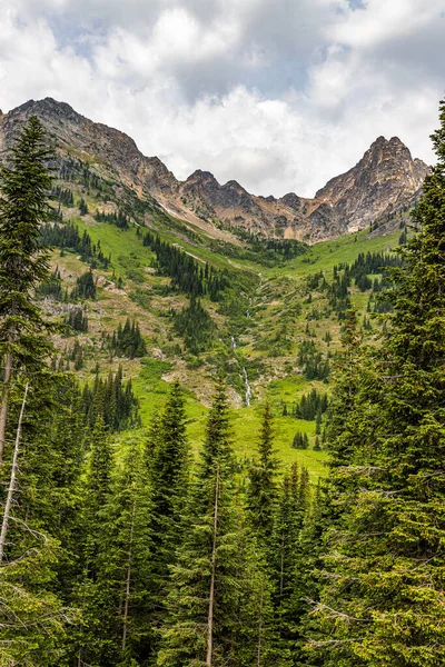 North Cascades National Park is a remote, rugged wilderness in the North Cascades mountain range of northern Washington state.