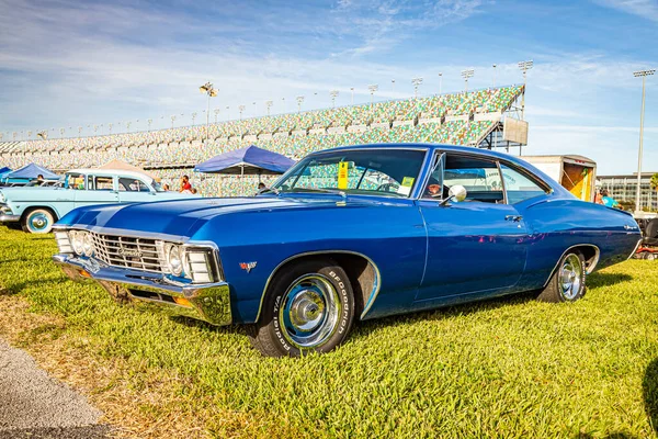 Daytona Beach Usa Novembre 2018 Coupé Impala Chevrolet 1967 Bleu — Photo