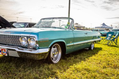 Daytona Plajı, FL / USA- 24 Kasım 2018: 1963 Chevrolet Impala SS Üstü açılabilir Fall 2018 Daytona Türkiye Koşu.