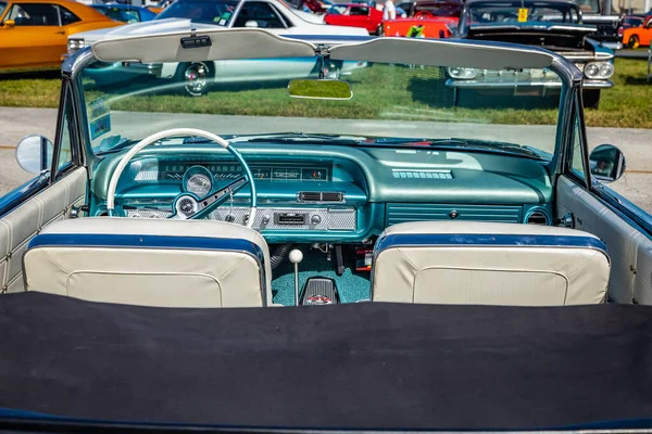 Daytona Beach Usa November 2018 1963 Chevrolet Impala Convertible Fall — стоковое фото