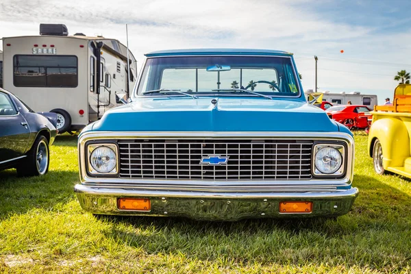 Daytona Beach Usa November 2018 1972 Blue Chevrolet Pickup Truck — 图库照片