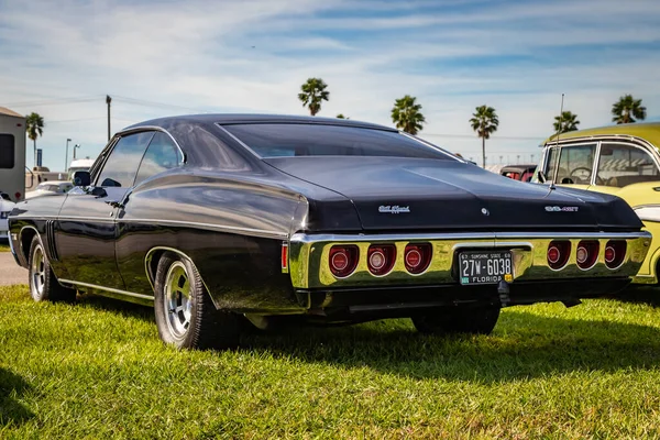 Daytona Beach Usa November 2018 1968 Black Chevrolet Impala 427 — 图库照片