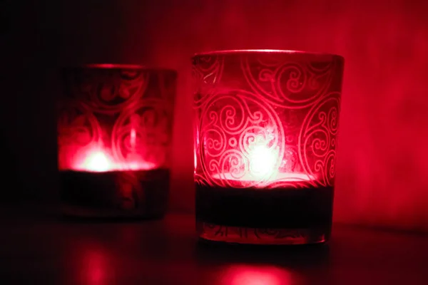 Duas velas acesas — Fotografia de Stock