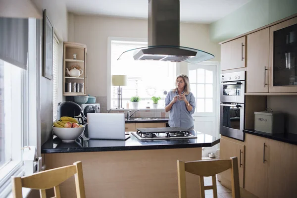 Alone time at Home — Stock Photo, Image