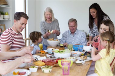 Aile yemek tabağı