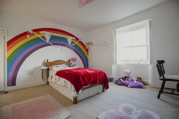 Küçük kızın yatak odası — Stok fotoğraf