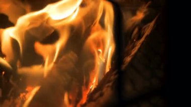 Günlük ateş yakma