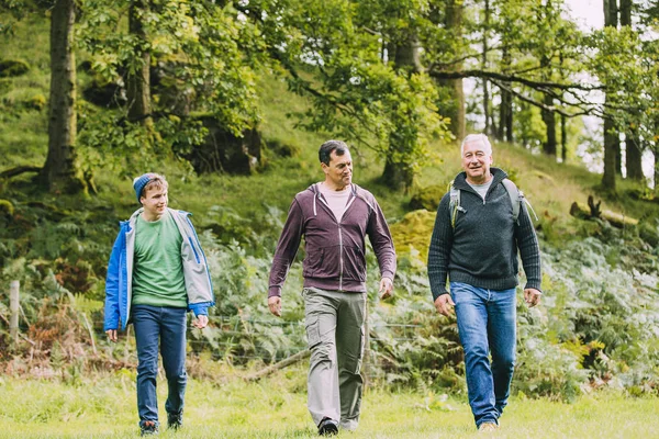 Three Generation Family Hiking — Stock Photo, Image