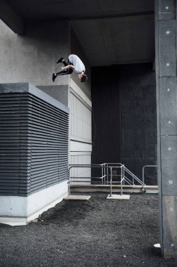 Freerunner Rooftops üzerinde