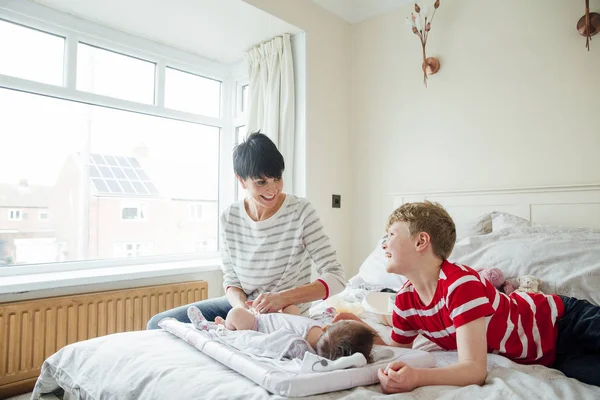 Keeping Mum bedrijf — Stockfoto