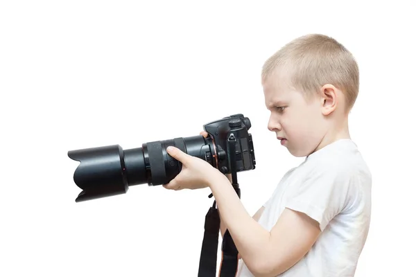 Niño con una cámara — Foto de Stock