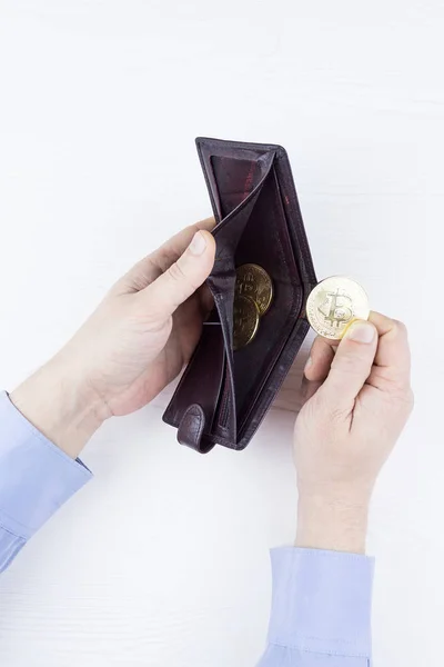 Portemonnee met bitcoin — Stockfoto