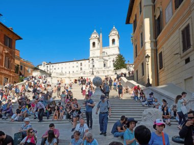 Piazza di Spagna İspanyol Merdivenleri