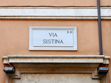 Via Sistina mermer Roma İtalya imzalamak