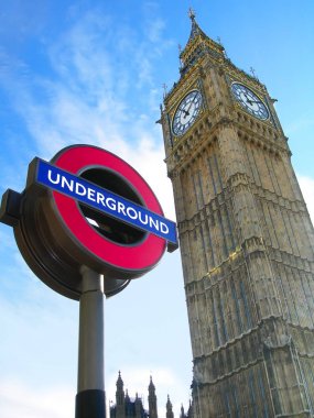Büyük Ben tüp metro istasyonu Londra