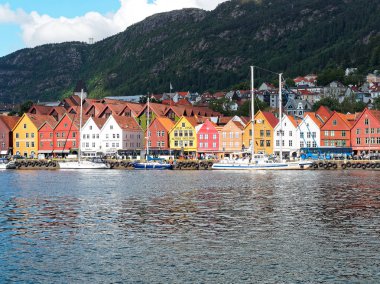 Rıhtıma bakan Bryggen Bergen Norveç