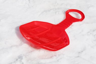 Modern plastik kırmızı halletme kar