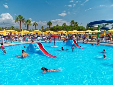 Çocuklar eğleniyor çocuk Yüzme Havuzu Miami Beach, p su