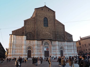 Saint Petronio katedralde Maggiore kare