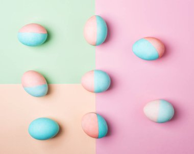 Renkli paskalya yumurtaları.