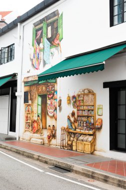 Singapur, Aralık 2019. Renkli boyanmış duvarlar ve grafiti