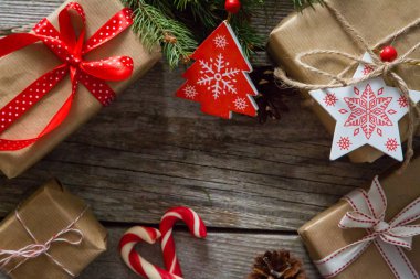 Dekoratif kutularına Noel hediyeleri