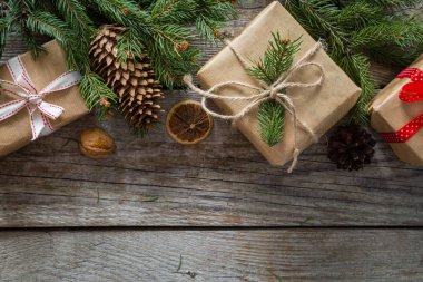 Dekoratif kutularına Noel hediyeleri