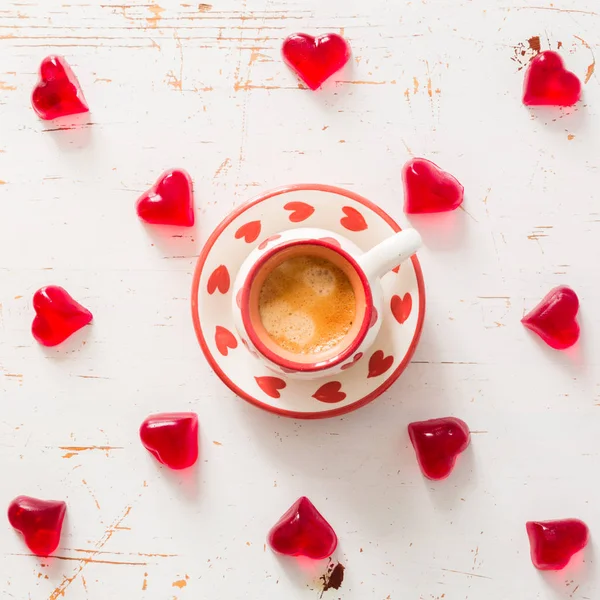 Conceito de dia dos namorados - doces em forma de coração — Fotografia de Stock