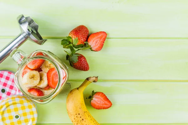 Bananen-Erdbeer-Smoothie — Stockfoto