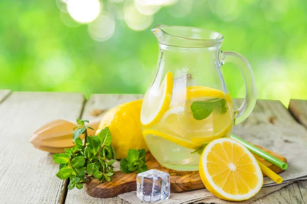 Classic lemonade in glass jars — Stock Photo, Image